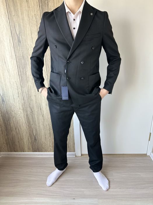 Новый костюм (25.000)