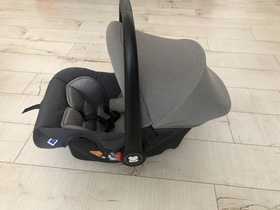 Столче за кола - Kikka boo vivo