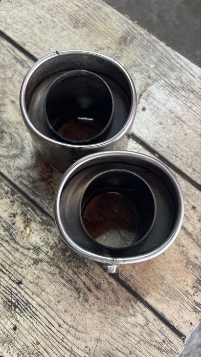 Насадки на глушитель Субару Форестер