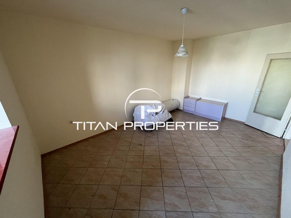 Продава се Едностаен апартамент в Бургас, Меден рудник - зона В - 42 кв.м за 1679 €/кв.м - Снимка #2