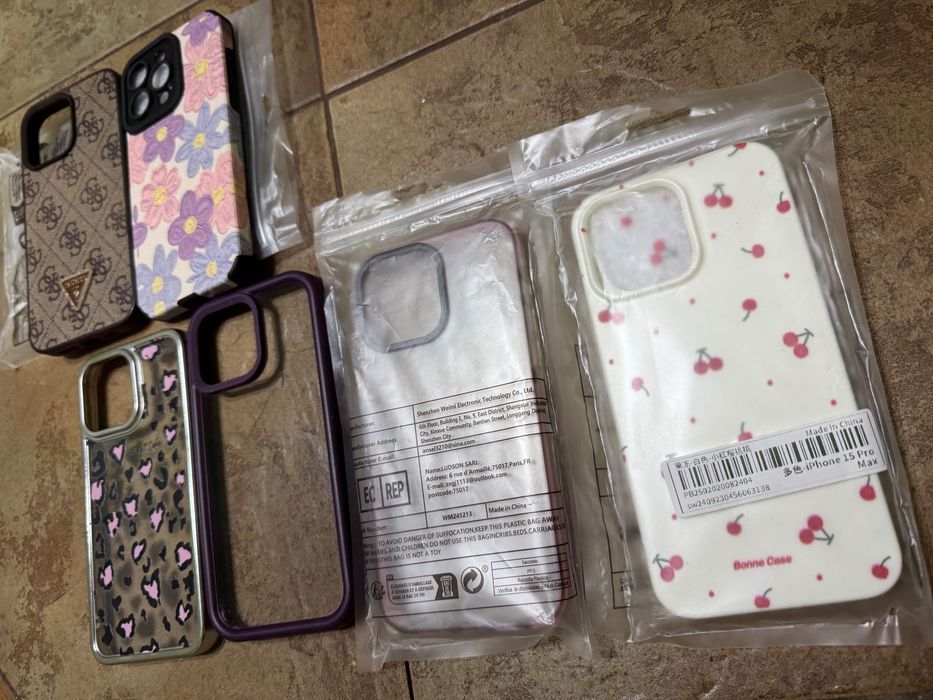 Husă iPhone 15 Pro Max – design feminin, elegant, ieftin