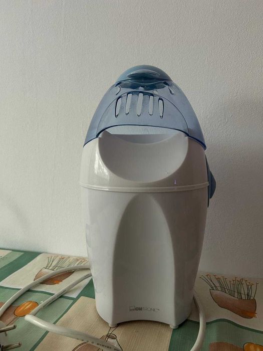 Vand aparat electric popcorn Clatronic
