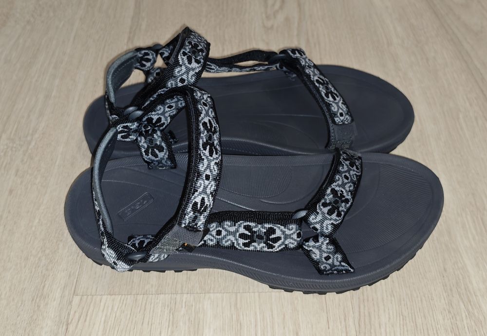 Teva Winsted дамски сандали