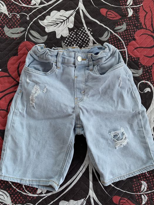 Къси панталони и дънки H&M