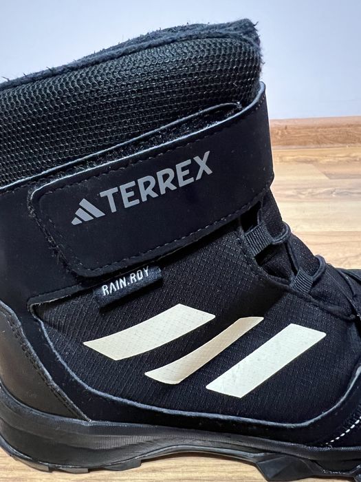 Ботинки adidas Terrex Snow