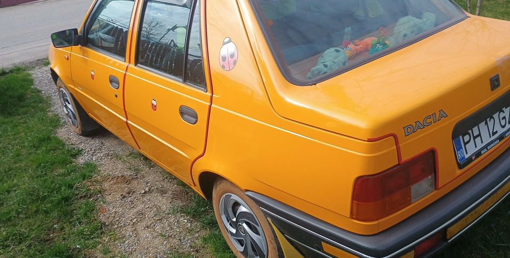 Vând Dacia Supernova