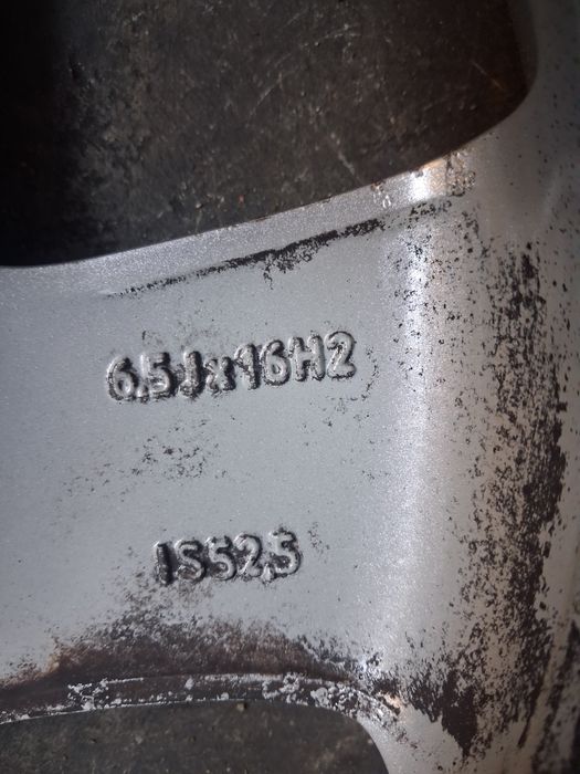 Оригинални джанти за волво v50 16 цола