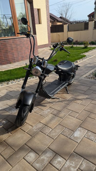 Scuter 2000w 30 Ah omologat