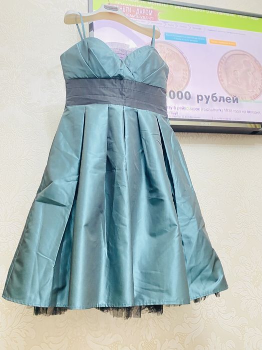 Вечернее платье