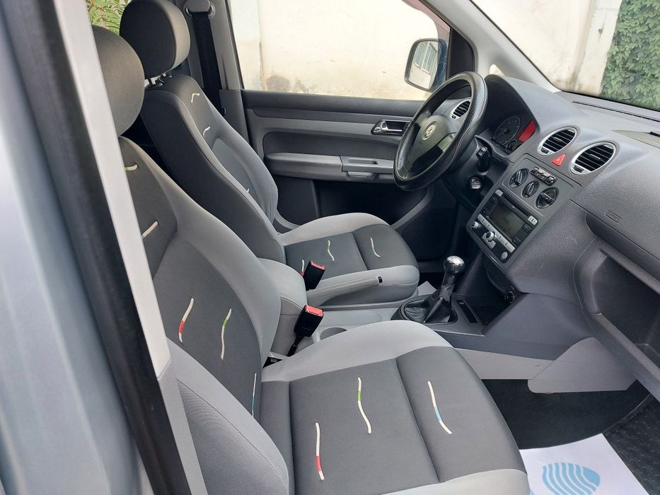 W caddy 2008 7 locuri