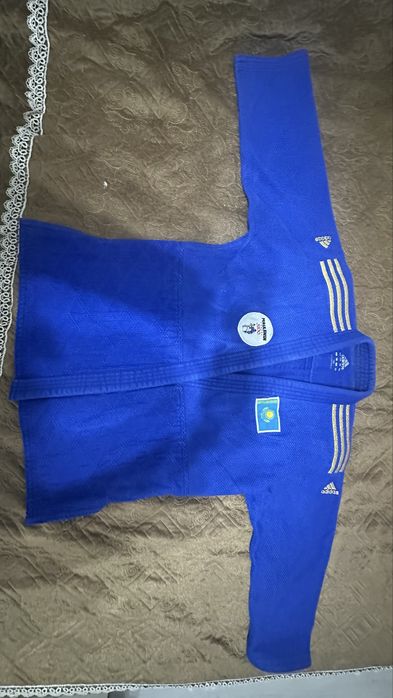 Продаю кимоно ля дзюдо