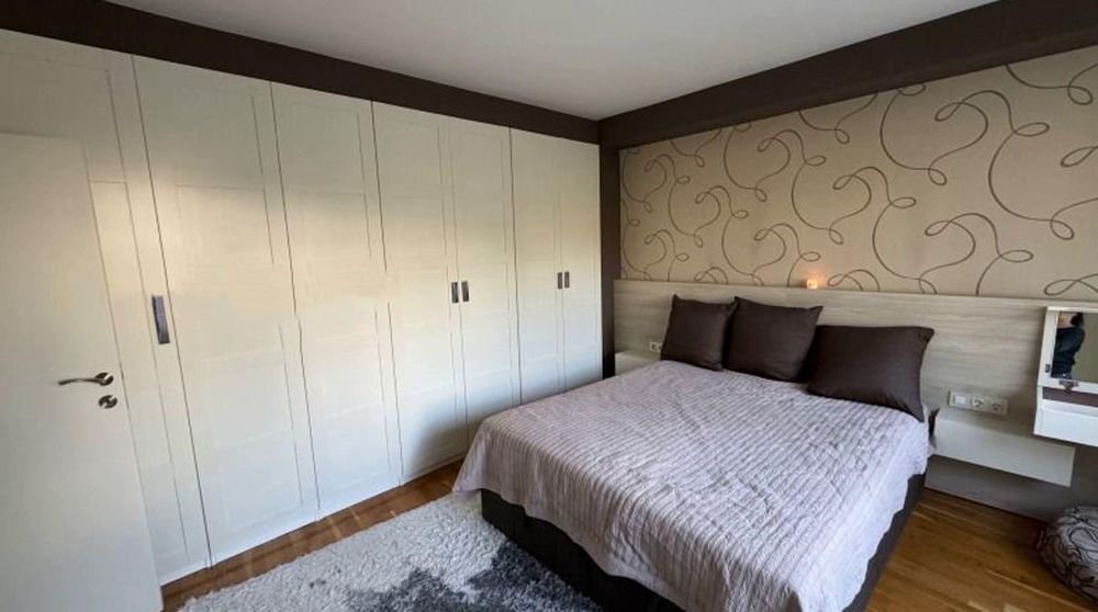 Дава се под наем Тристаен апартамент в София, Гоце Делчев - 76 кв.м за 750 € - Снимка #4