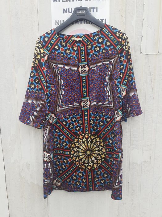 Vand rochii deosebite, marimea M