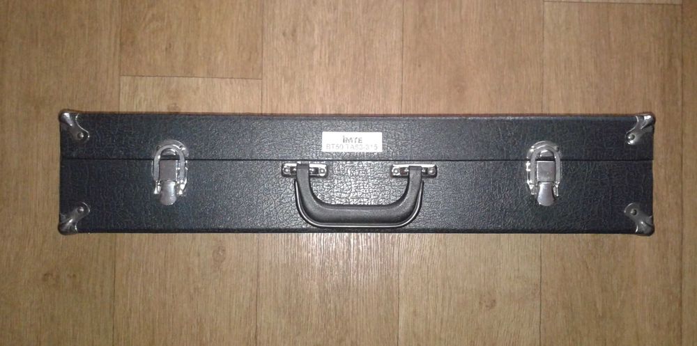 Кофр. Чемодан. Размеры в описании.