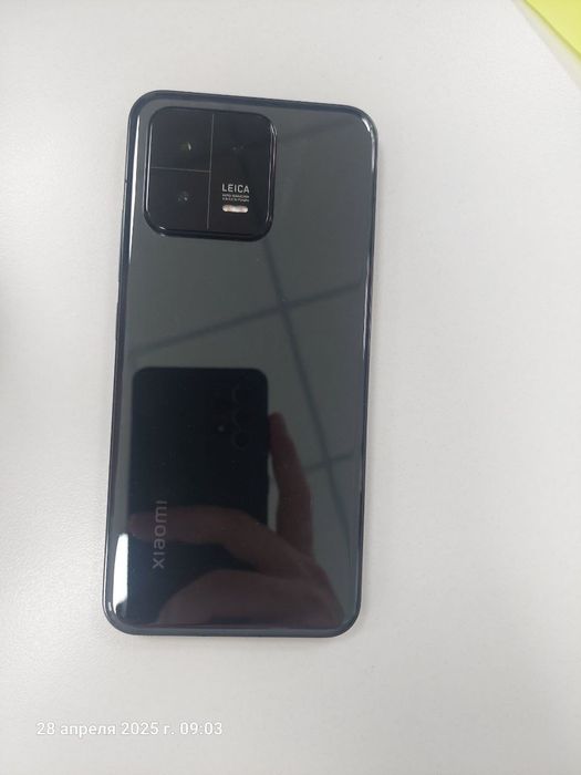 Xiaomi 13 global flagman 12/256