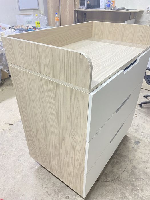 Пеленальный столик