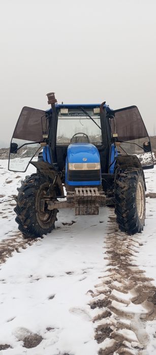 New Holland TL 100