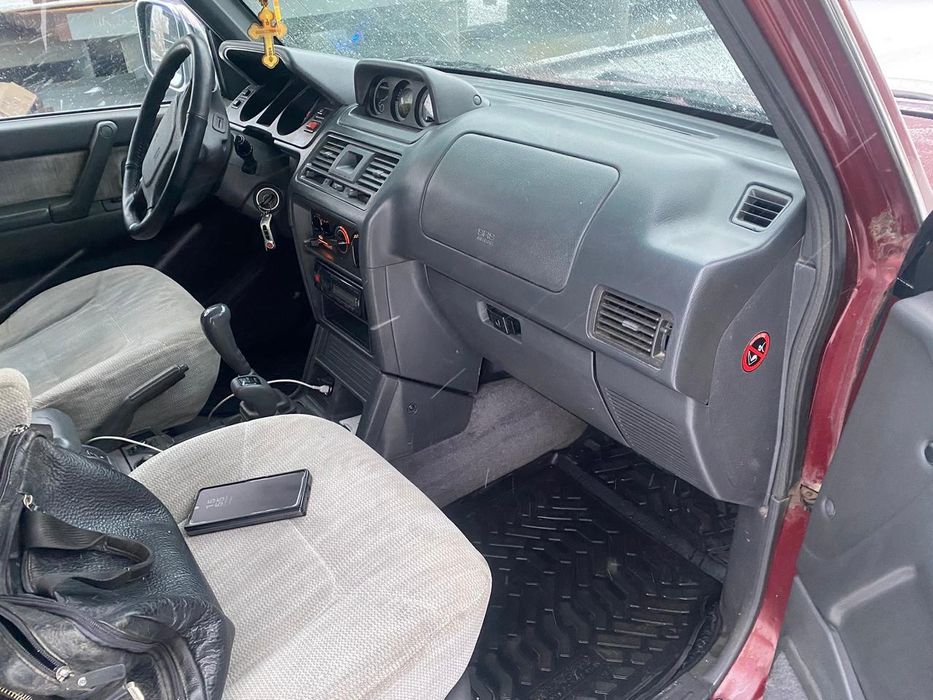 Продам Mitsubishi Pajero