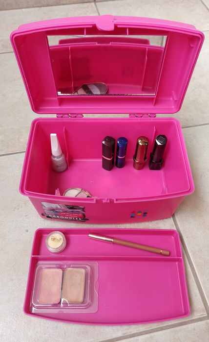 Caboodles кутия за гримове или бижута