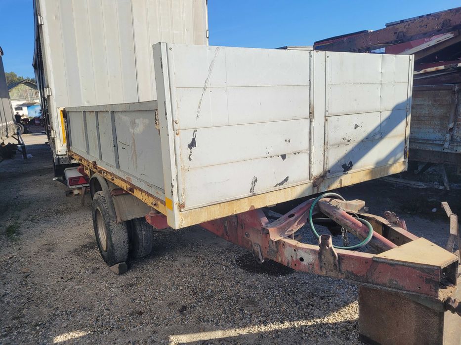 Sasiu remorca basculabila pe 3 laturi