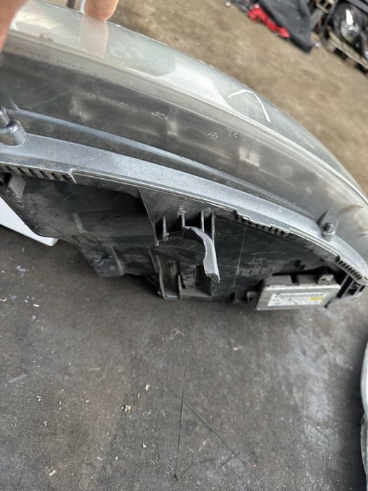 Оригинален фар за Audi a6 4f facelift Ауди с забележка н 104