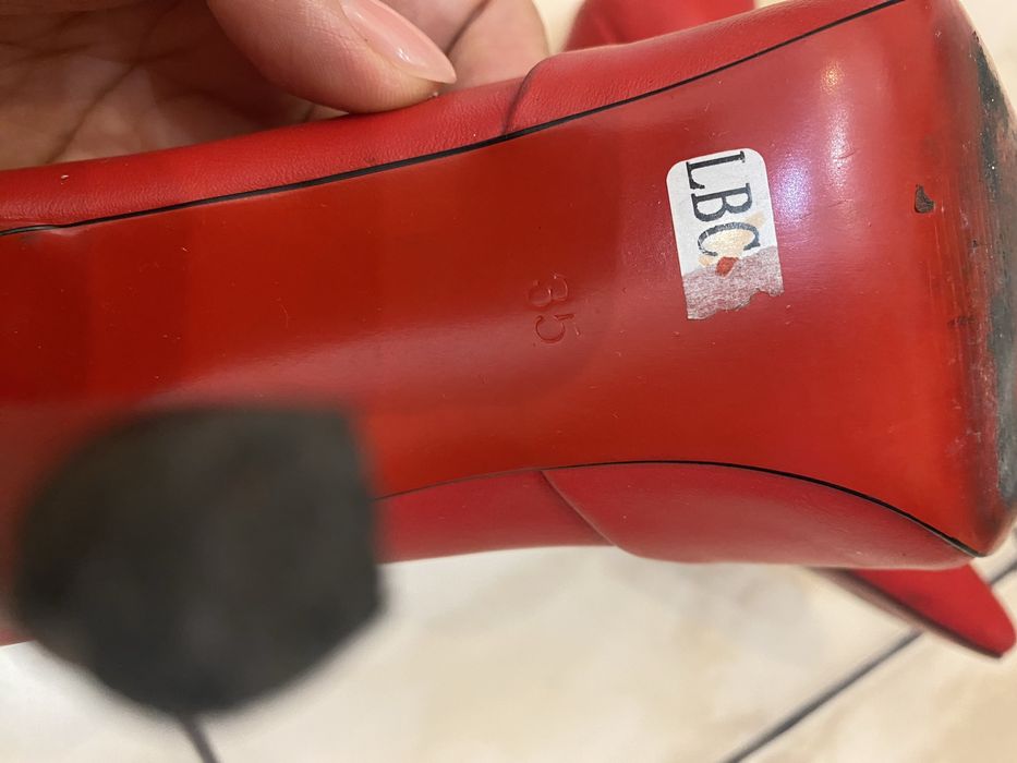 Красные туфли б/у