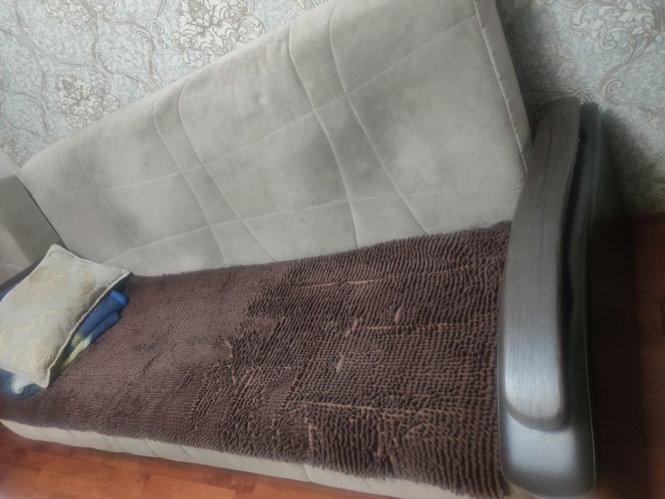 Продам диван и кресло