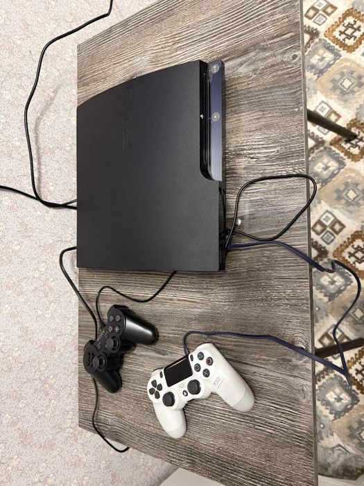 PS3 идеальном состояний, 5 игр, 2 джостика