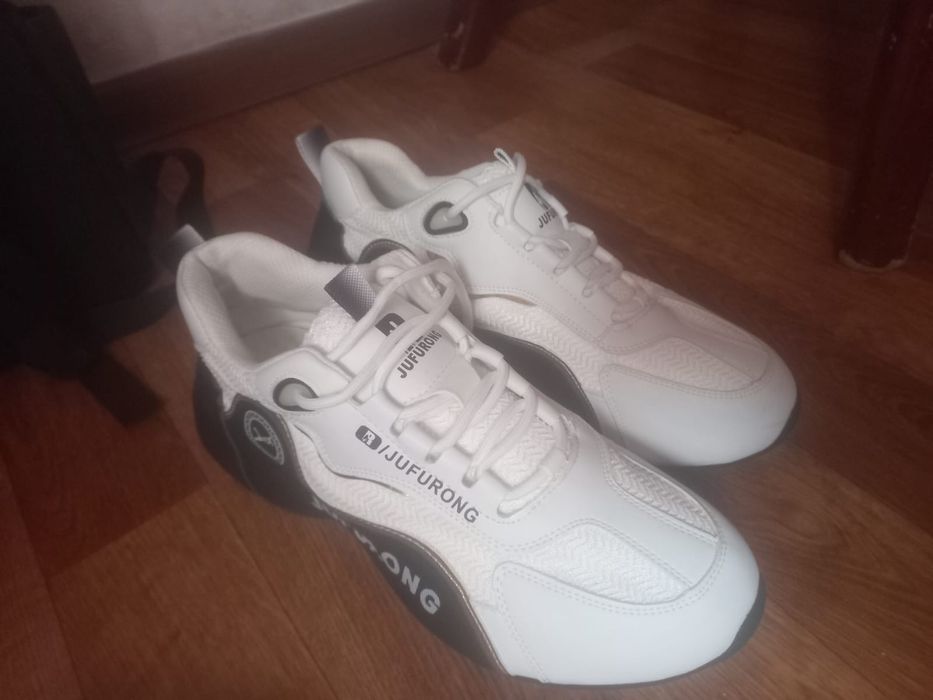 Срочно фирменный новый