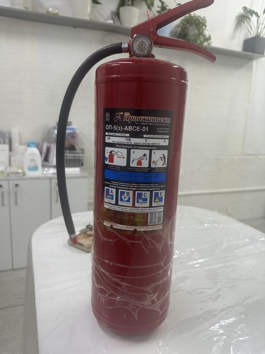 Огнетушитель порошковый Ярпожинвест 6 кг, арт. ОП-5(з)-АВСЕ-01