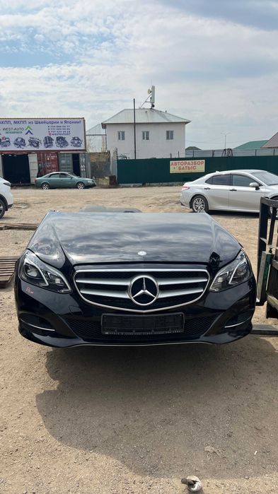 Передний бампер Мерседес W212 рестайлинг