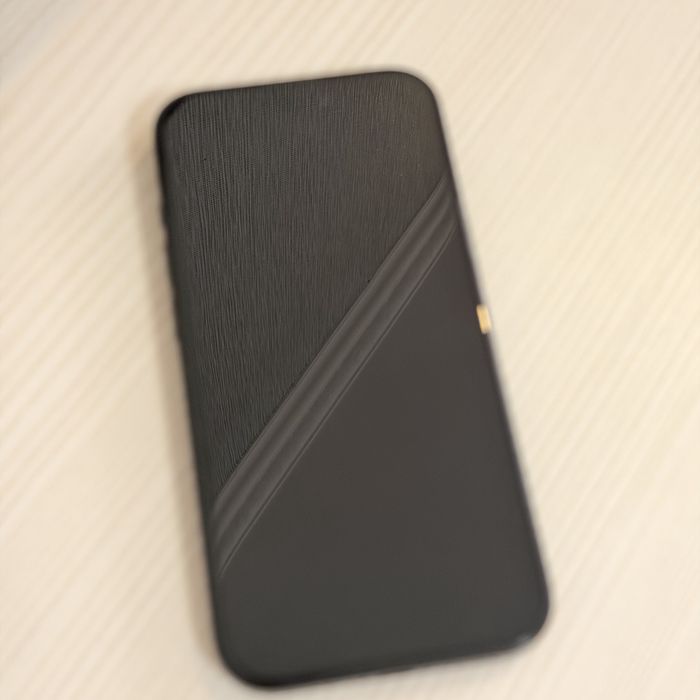 Айфон 15 в отличном состояние