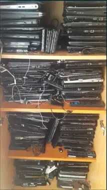 Dezmembrez HP Acer Asus Toshiba Dell Compaq Fujitsu Sony