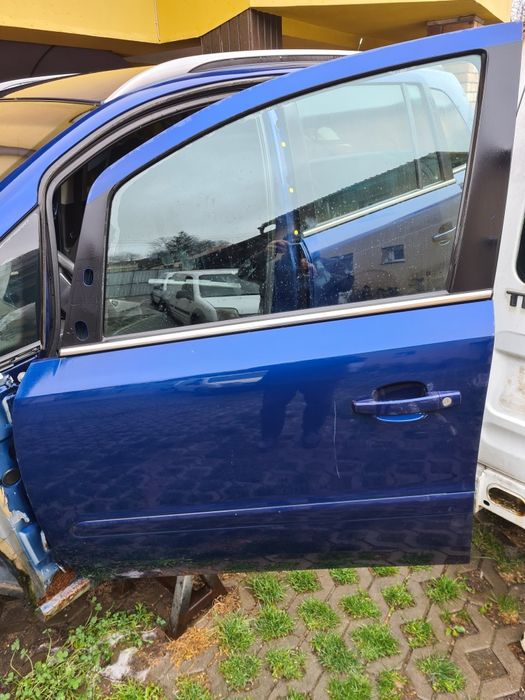 Caroserie ,sasiu ,uși.interior bord.