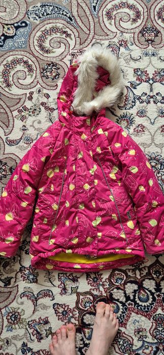 Продам комбинезон на девочку