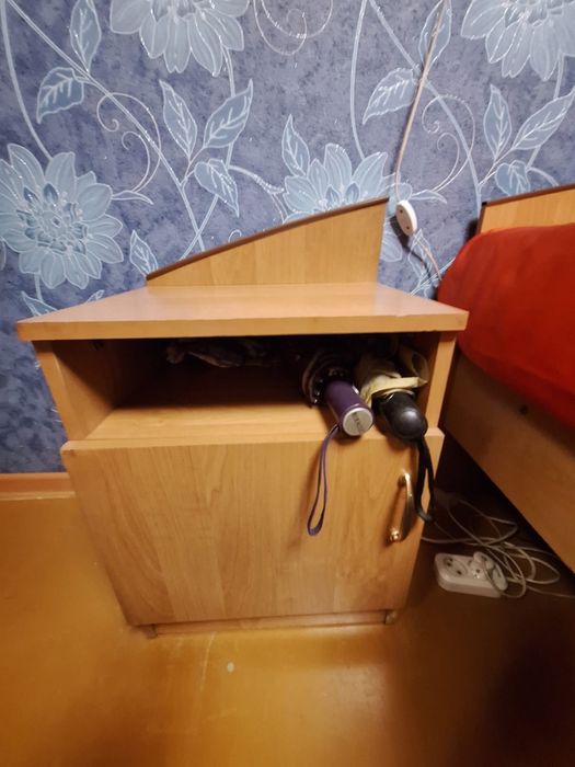 Продаю хорошую б/у мебель