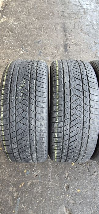 4 anvelope iarna Pirelli 285/45/21.Pretul  este pe bucata.