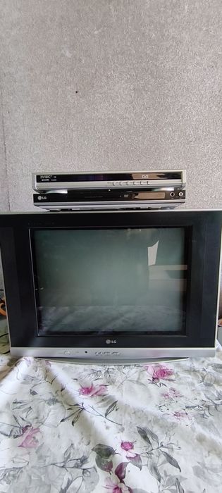 Телевизор ДВД LG