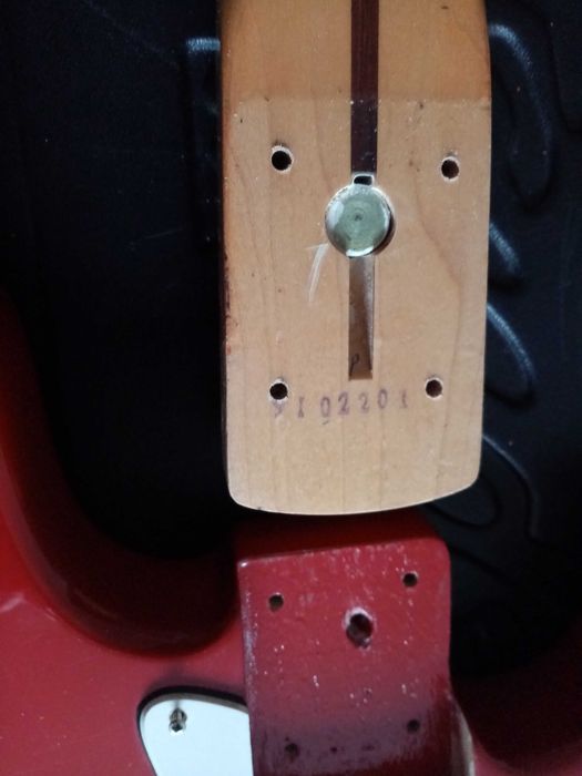 Sunn Mustang P bass by FenderMIC 1991 г. Бас китара, case Fender 1970