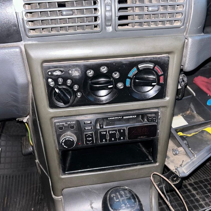 Dezmembrari  Daewoo CIELO  1994  > 1997 1.5 16V Benzina