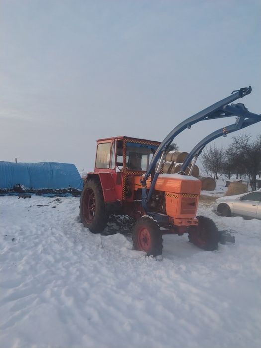 vând U650 cu încărcător