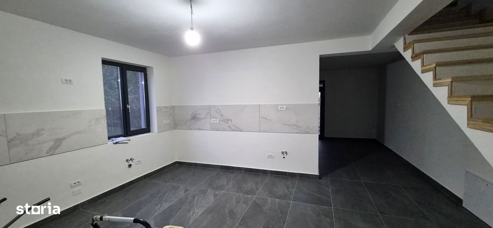 Duplex  4 Camere 3 bai Teren 302mp Mosnita Noua 225.000 euro