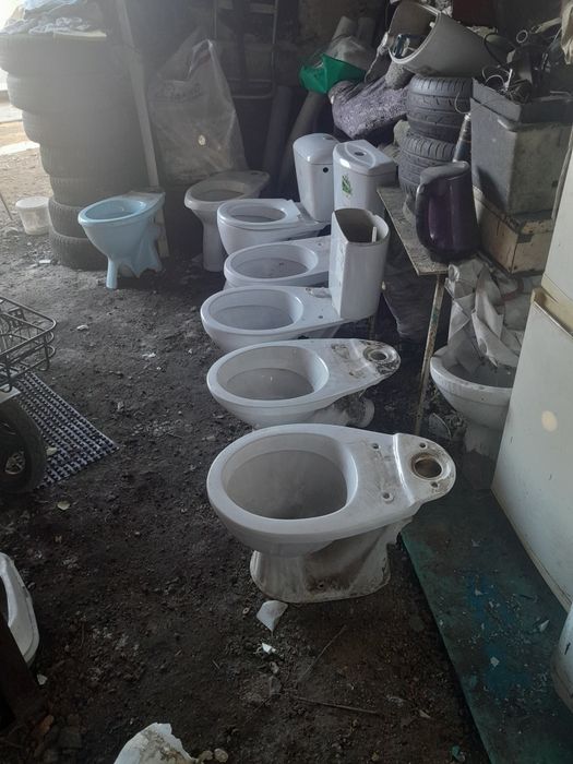 Унитаз строительные