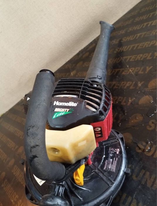 Бензинова духалка щатска мн лека перфектно състояние супер компресия