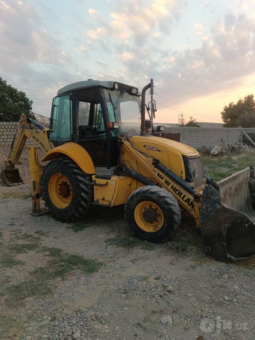 ekskvator pagruzchik niw holland B90b