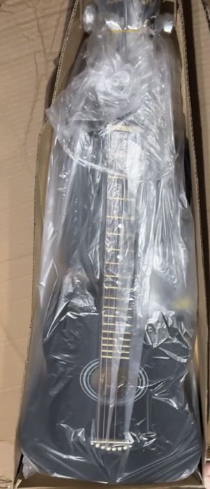 Гитара акустическая!