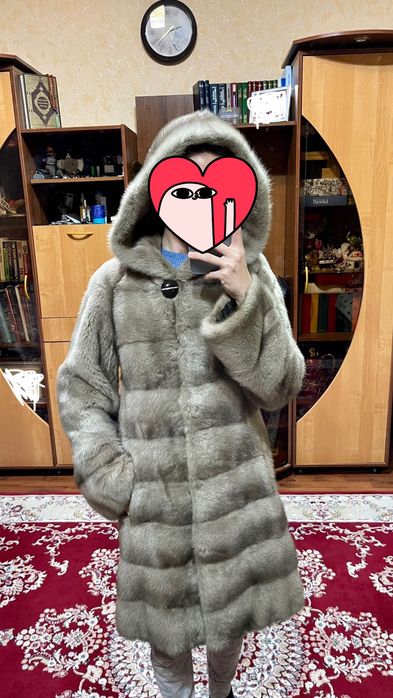 Продам норковую шубу