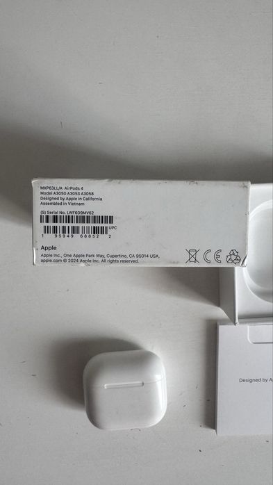 Оригинальные airpods 4