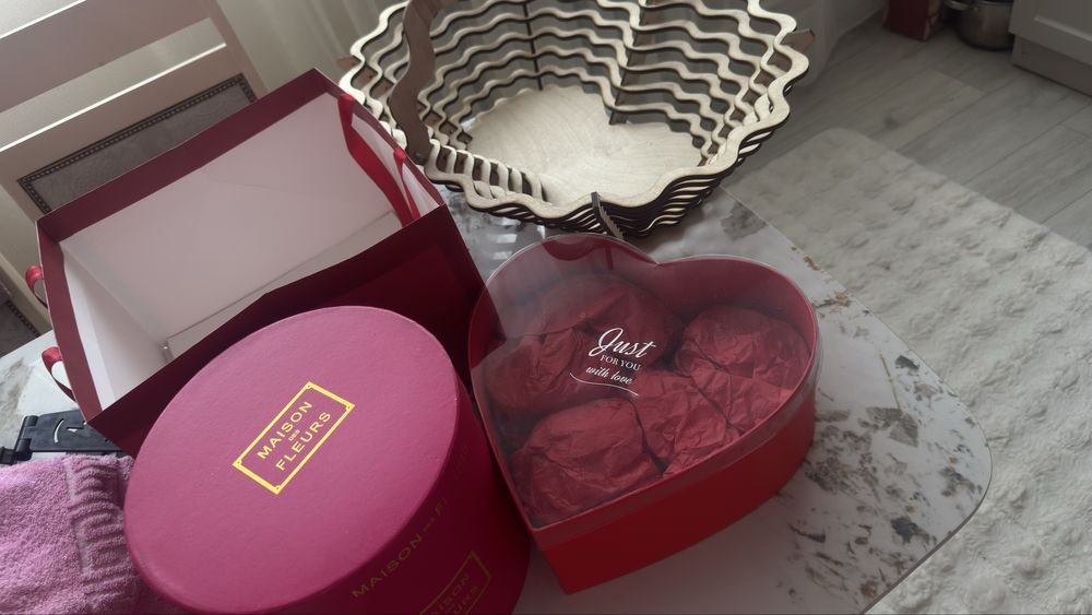 Коробки для подарков