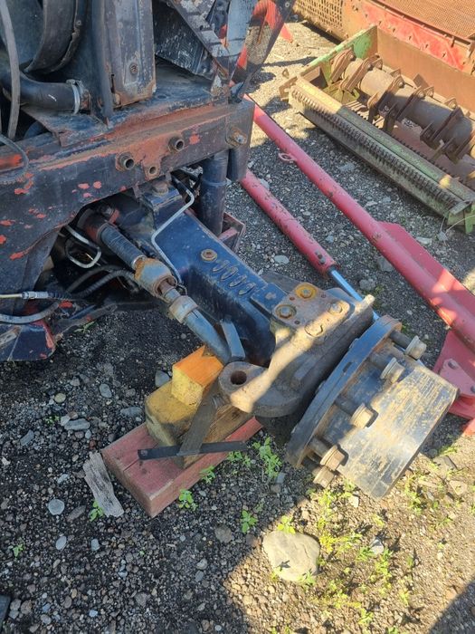 Punte fata tractor Deutz Fahr Agrotron 200